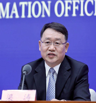 弯梁摩托车如何调速度